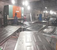 木門(mén)廠(chǎng)貼木皮