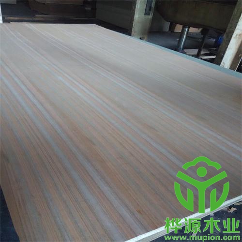 金馬木飾面板18mm價(jià)格實(shí)惠，木飾面板廠(chǎng)家定做